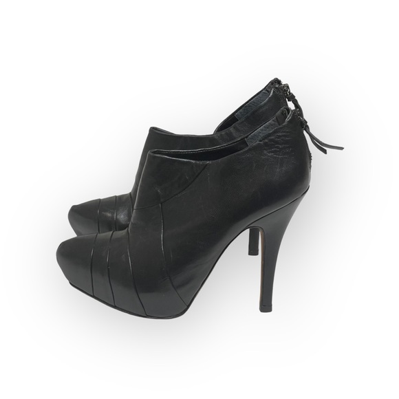 Luxe: Studio NK ꥟ Zip Back Platform Stiletto Heel Ankle Booties ꥟ Black Leather - Picture 6 of 16